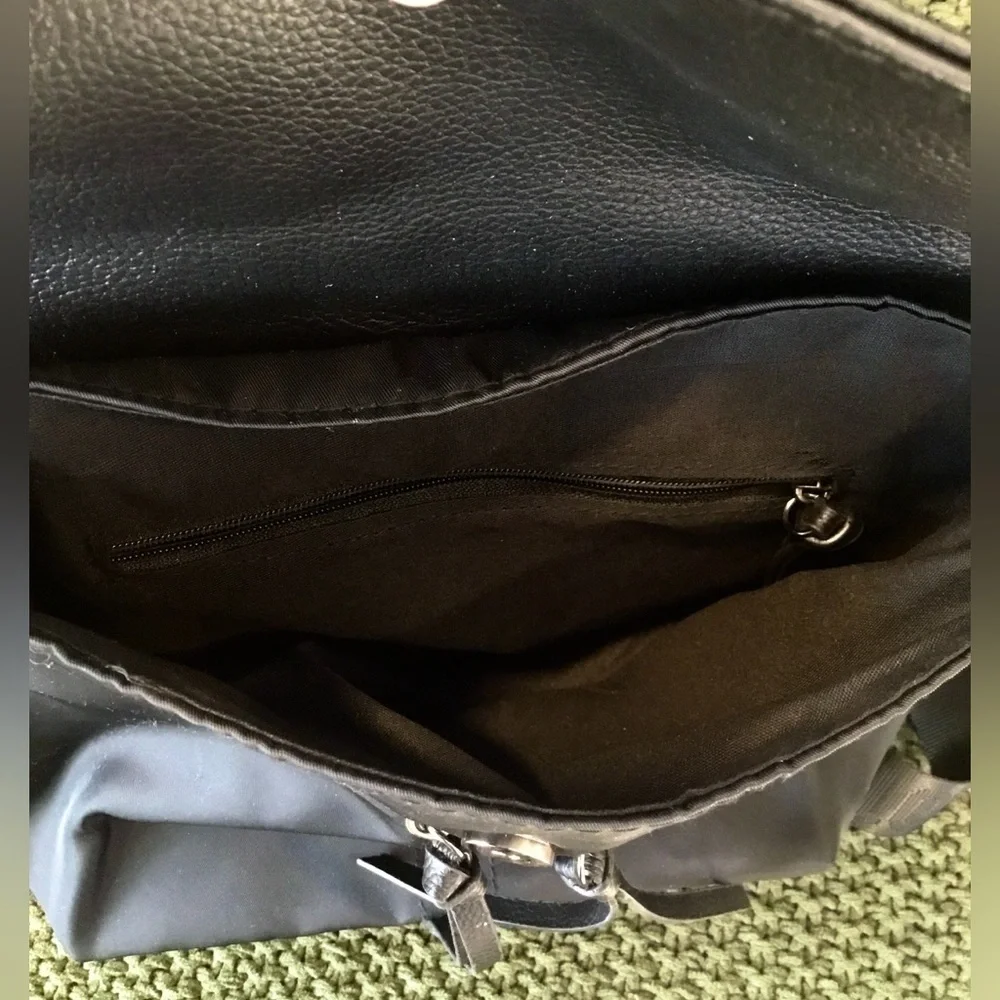 Botkier New York Black Trigger Backpack Purse, Multifunction Bag